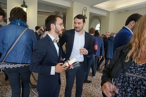 2023-05-06-(15h21m)-dsc03943-mama-razzi.jpg