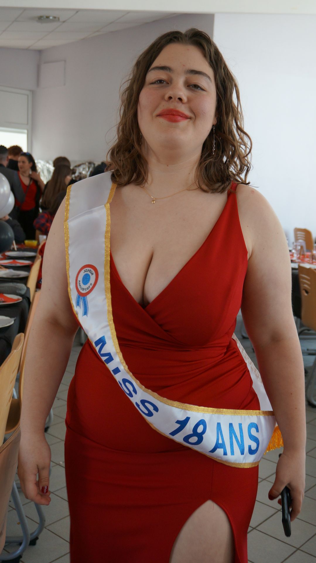 2023-05-18-(15h21m)-dsc04103-mama-razzi.jpg
