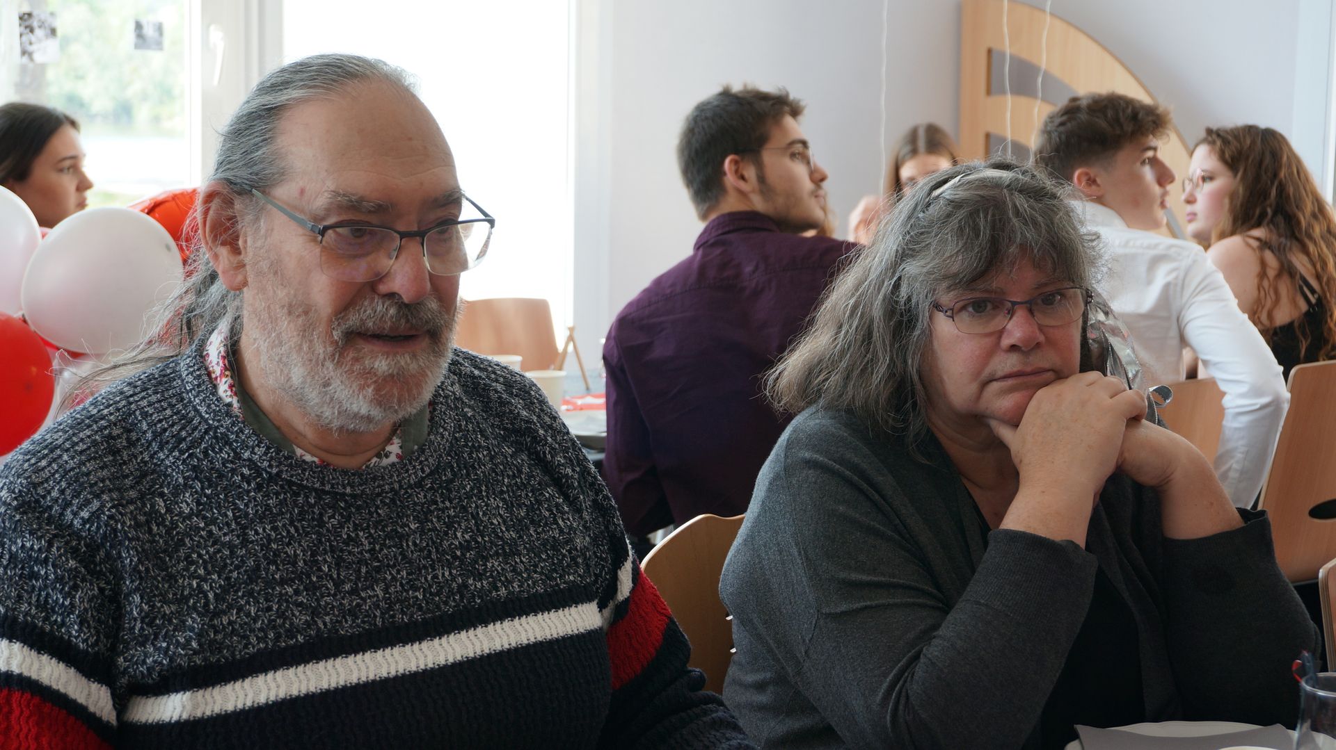 2023-05-18-(15h23m)-dsc04111-mama-razzi.jpg