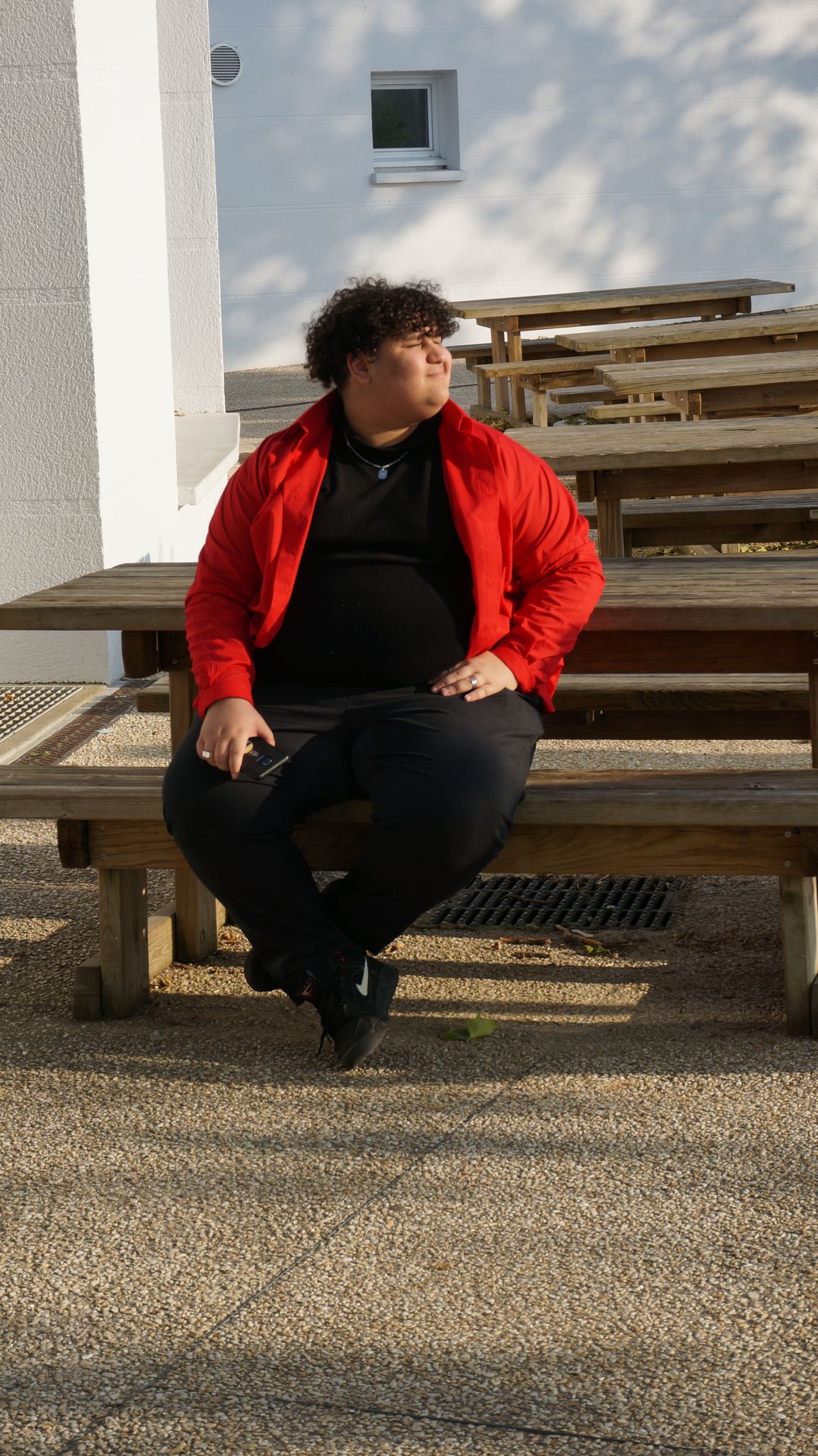 2023-05-18-(19h27m)-dsc04468-mama-razzi.jpg