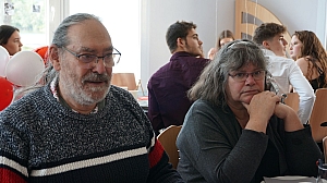 2023-05-18-(15h23m)-dsc04111-mama-razzi.jpg 2023-05-18-(15h23m)-dsc04111-mama-razzi.jpg