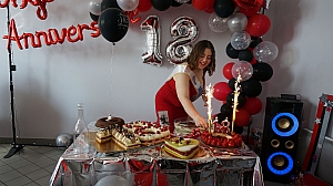 2023-05-18-(18h11m)-dsc04338-mama-razzi.jpg 2023-05-18-(18h11m)-dsc04338-mama-razzi.jpg