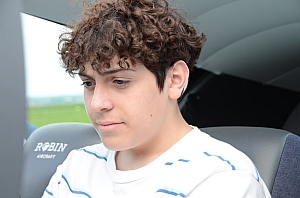 2023-05-21-(16h44m)-dsc_3430-mama-razzi.jpg 2023-05-21-(16h44m)-dsc_3430-mama-razzi.jpg