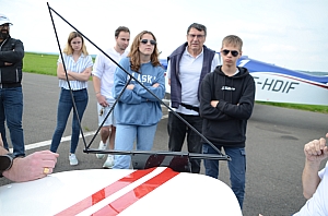 2023-05-21-(17h34m)-dsc_3565-mama-razzi.jpg 2023-05-21-(17h34m)-dsc_3565-mama-razzi.jpg