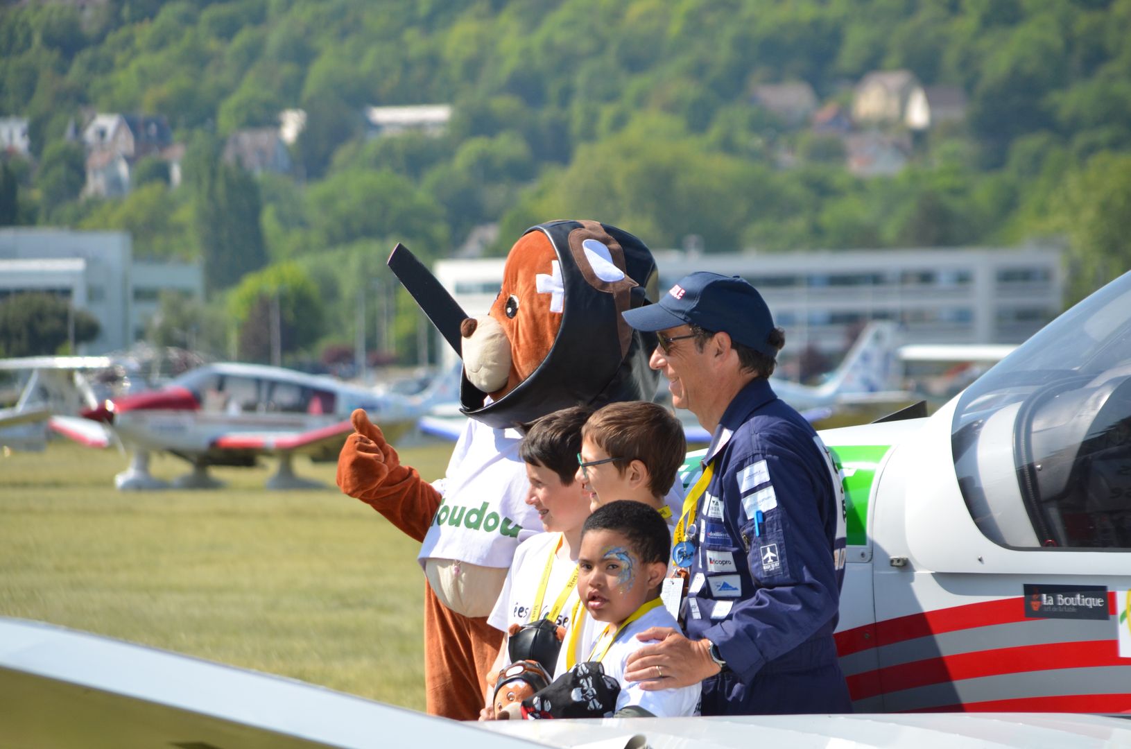2023-05-25-(16h31m)-dsc_4870-mama-razzi.jpg