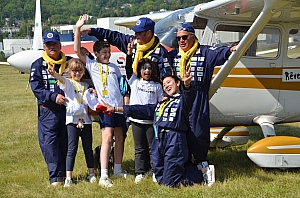 2023-05-25-(16h34m)-dsc_4888-mama-razzi.jpg 2023-05-25-(16h34m)-dsc_4888-mama-razzi.jpg