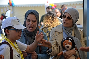 2023-05-25-(15h31m)-dsc_4490-mama-razzi.jpg 2023-05-25-(15h31m)-dsc_4490-mama-razzi.jpg