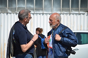 2023-05-25-(16h03m)-dsc_4669-mama-razzi.jpg 2023-05-25-(16h03m)-dsc_4669-mama-razzi.jpg