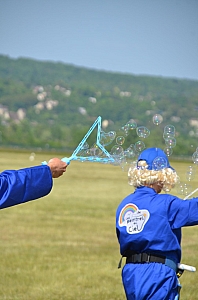 2023-05-25-(16h44m)-dsc_4969-mama-razzi.jpg 2023-05-25-(16h44m)-dsc_4969-mama-razzi.jpg