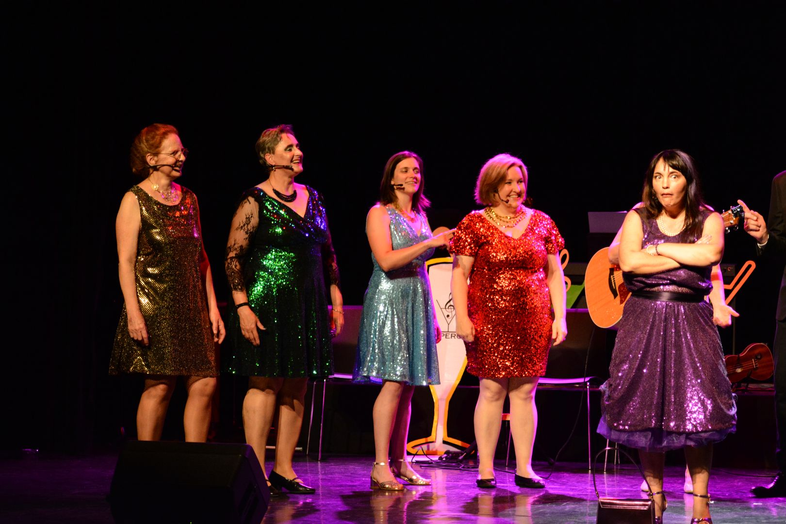 2023-06-23-(21h28)-dsc_0118-mama-razzi.jpg