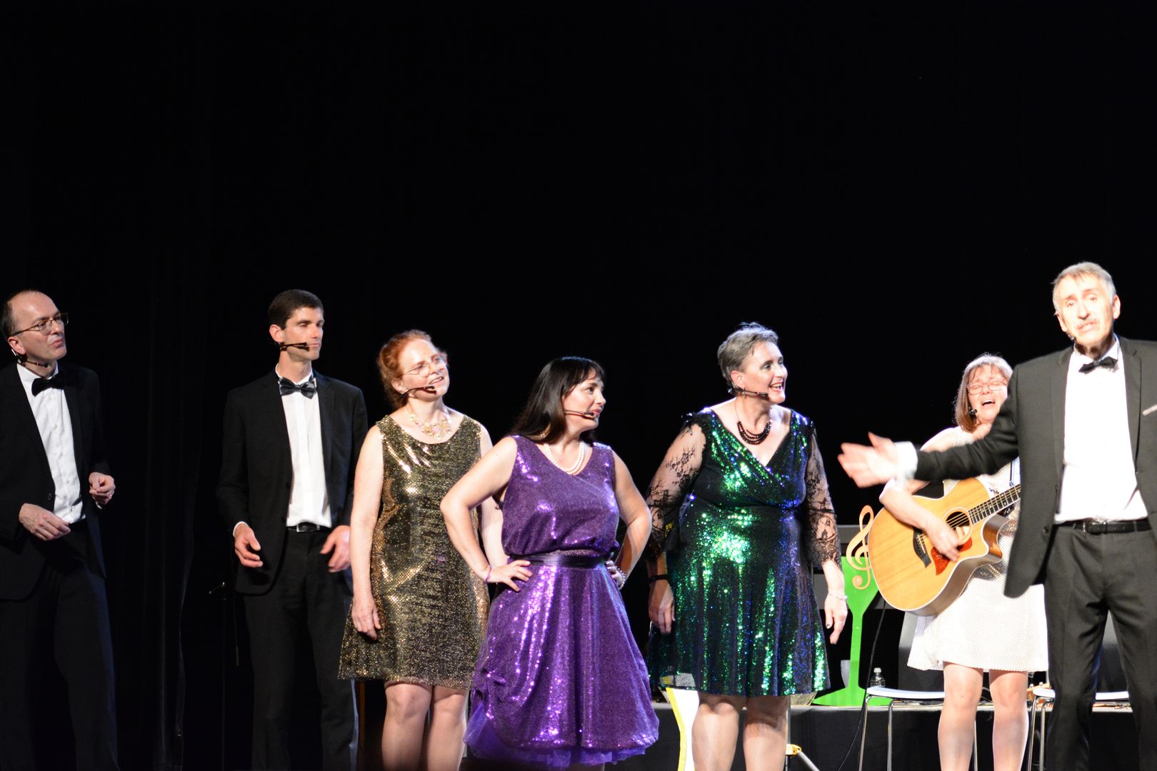 2023-06-23-(21h54)-dsc_0320-mama-razzi.jpg