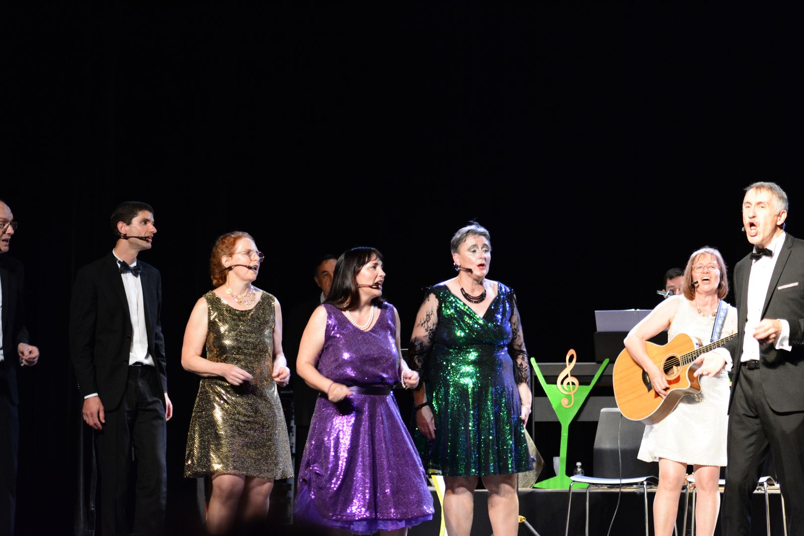 2023-06-23-(21h55)-dsc_0327-mama-razzi.jpg