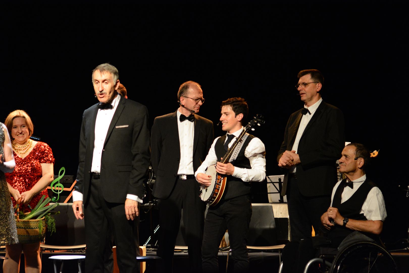 2023-06-23-(22h05)-dsc_0392-mama-razzi.jpg