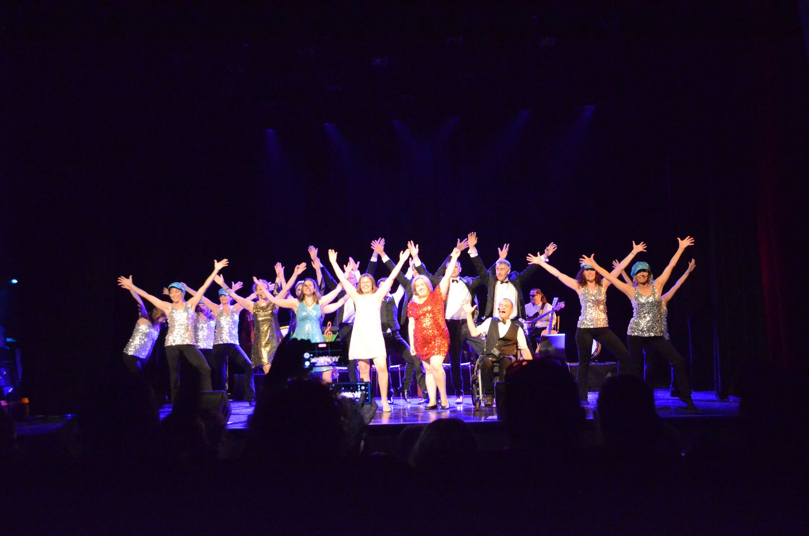 2023-06-23-(22h09)-dsc_6012-mama-razzi.jpg