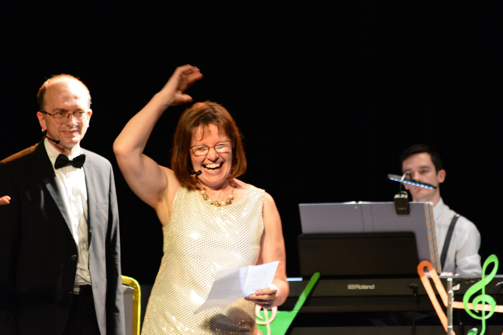 2023-06-23-(22h29)-dsc_0479-mama-razzi.jpg