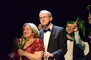 2023-06-23-(21h56)-dsc_5947-mama-razzi.jpg 2023-06-23-(21h56)-dsc_5947-mama-razzi.jpg