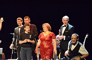 2023-06-23-(22h14)-dsc_6039-mama-razzi.jpg 2023-06-23-(22h14)-dsc_6039-mama-razzi.jpg