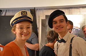 2023-06-23-(23h16)-dsc_6281-mama-razzi.jpg 2023-06-23-(23h16)-dsc_6281-mama-razzi.jpg