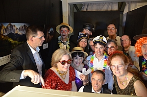 2023-06-23-(23h56)-dsc_6521-mama-razzi.jpg 2023-06-23-(23h56)-dsc_6521-mama-razzi.jpg