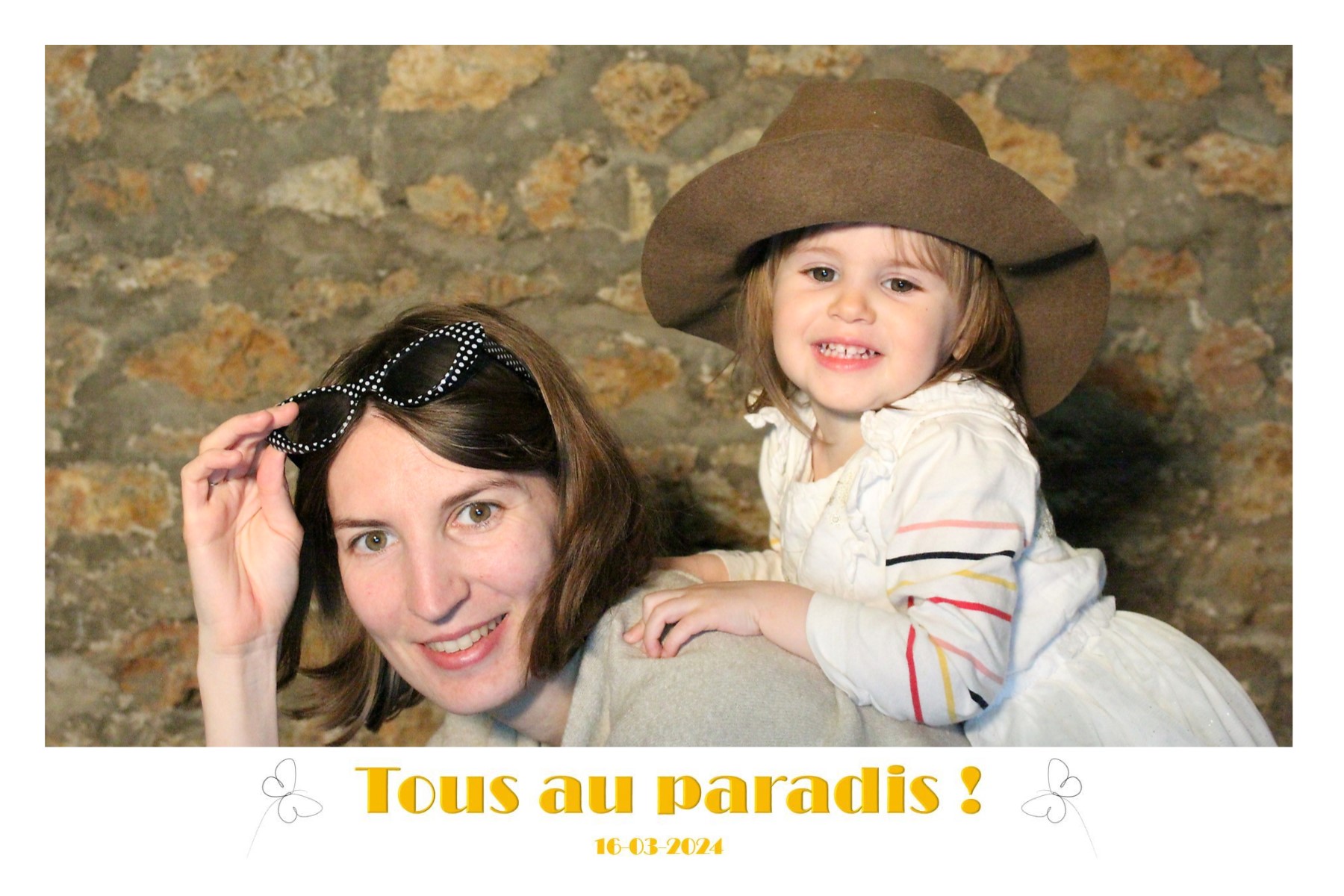 photobooth-2024-03-16_22h49m23s_363.jpg