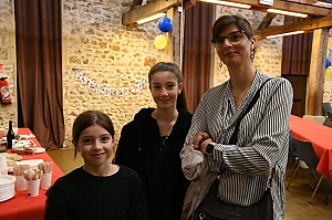 2024-03-16-DSC_4009-mama-razzi.JPG 2024-03-16-DSC_4009-mama-razzi.JPG
