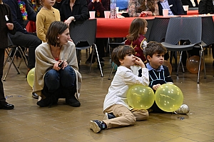 2024-03-16-DSC_4150-mama-razzi.JPG 2024-03-16-DSC_4150-mama-razzi.JPG