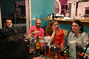 2024-03-30-dsc_4579-mama-razzi.jpg 2024-03-30-dsc_4579-mama-razzi.jpg