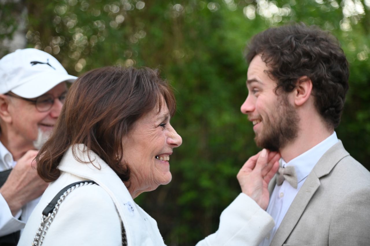 2024-05-04-dsc_7704-marion-gregory-soiree-mariage-mama-razzi.jpg