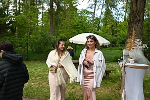 2024-05-04-dsc_7005-marion-gregory-soiree-mariage-mama-razzi.jpg
