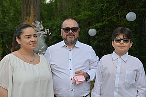 2024-05-04-dsc_7135-marion-gregory-soiree-mariage-mama-razzi.jpg
