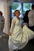 2024-05-04-dsc_7587-marion-gregory-soiree-mariage-mama-razzi.jpg