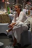 2024-05-05-dsc_8689-marion-gregory-soiree-mariage-mama-razzi.jpg