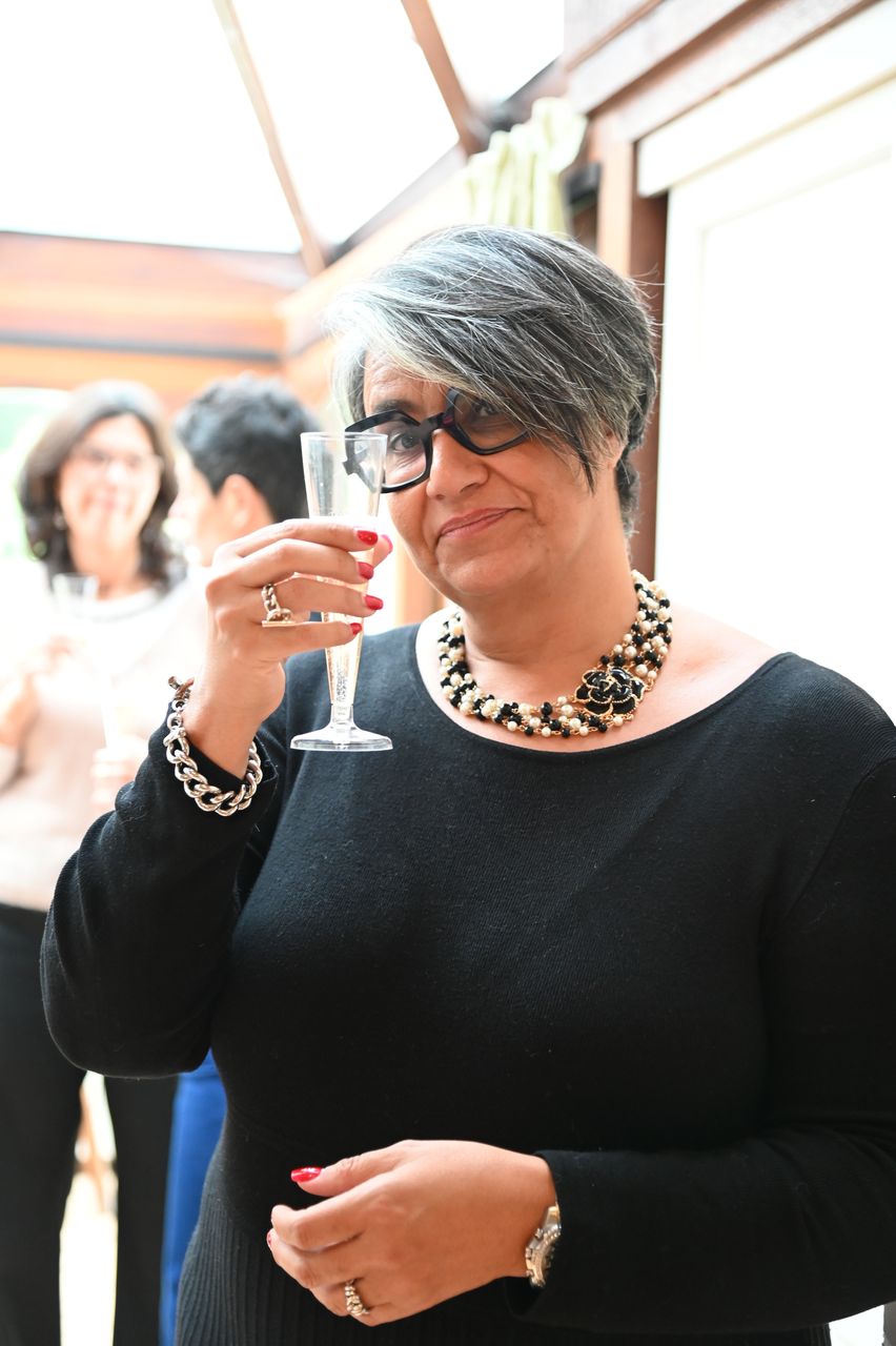2024-11-16-(15h42)-DSC_2268-(mama-razzi).JPG