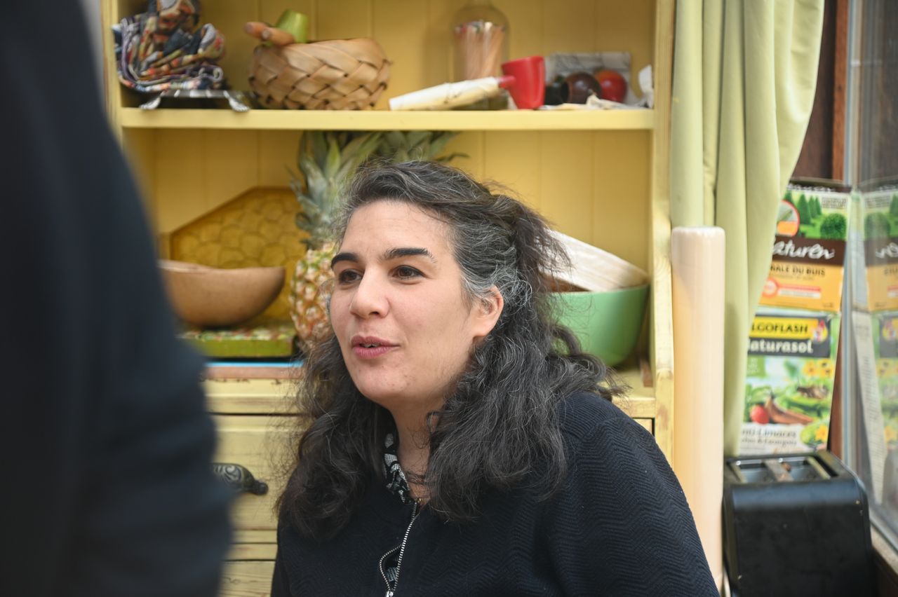 2024-11-16-(15h46)-DSC_2277-(mama-razzi).JPG