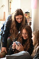 2024-11-16-(15h41)-DSC_2261-(mama-razzi).JPG 2024-11-16-(15h41)-DSC_2261-(mama-razzi).JPG