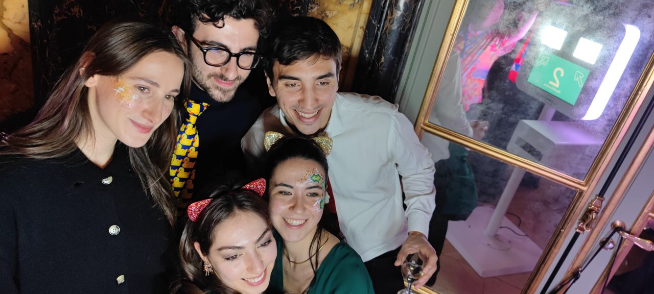 2024-12-13_(20h14m21s)-mi11-(mamarazzi).jpg