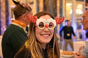 2024-12-13-(19h27m28s)-DSC_3519-(mama-razzi).JPG