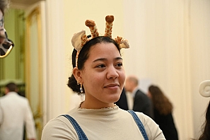2024-12-13-(19h34m40s)-DSC_3543-(mama-razzi).JPG