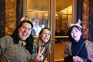 2024-12-13-(19h36m22s)-DSC_3555-(mama-razzi).JPG