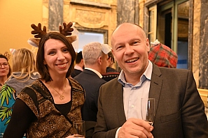 2024-12-13-(19h58m58s)-DSC_3618-(mama-razzi).JPG