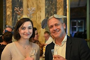 2024-12-13-(20h44m02s)-DSC_3750-(mama-razzi).JPG