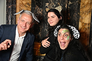 2024-12-13-(20h52m44s)-DSC_3802-(mama-razzi).JPG