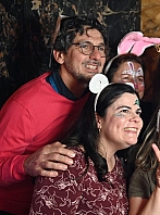 2024-12-13-(21h25m26s)-DSC_3864-(mama-razzi).JPG