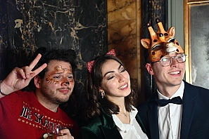 2024-12-13-(21h51m14s)-DSC_3916-(mama-razzi).JPG