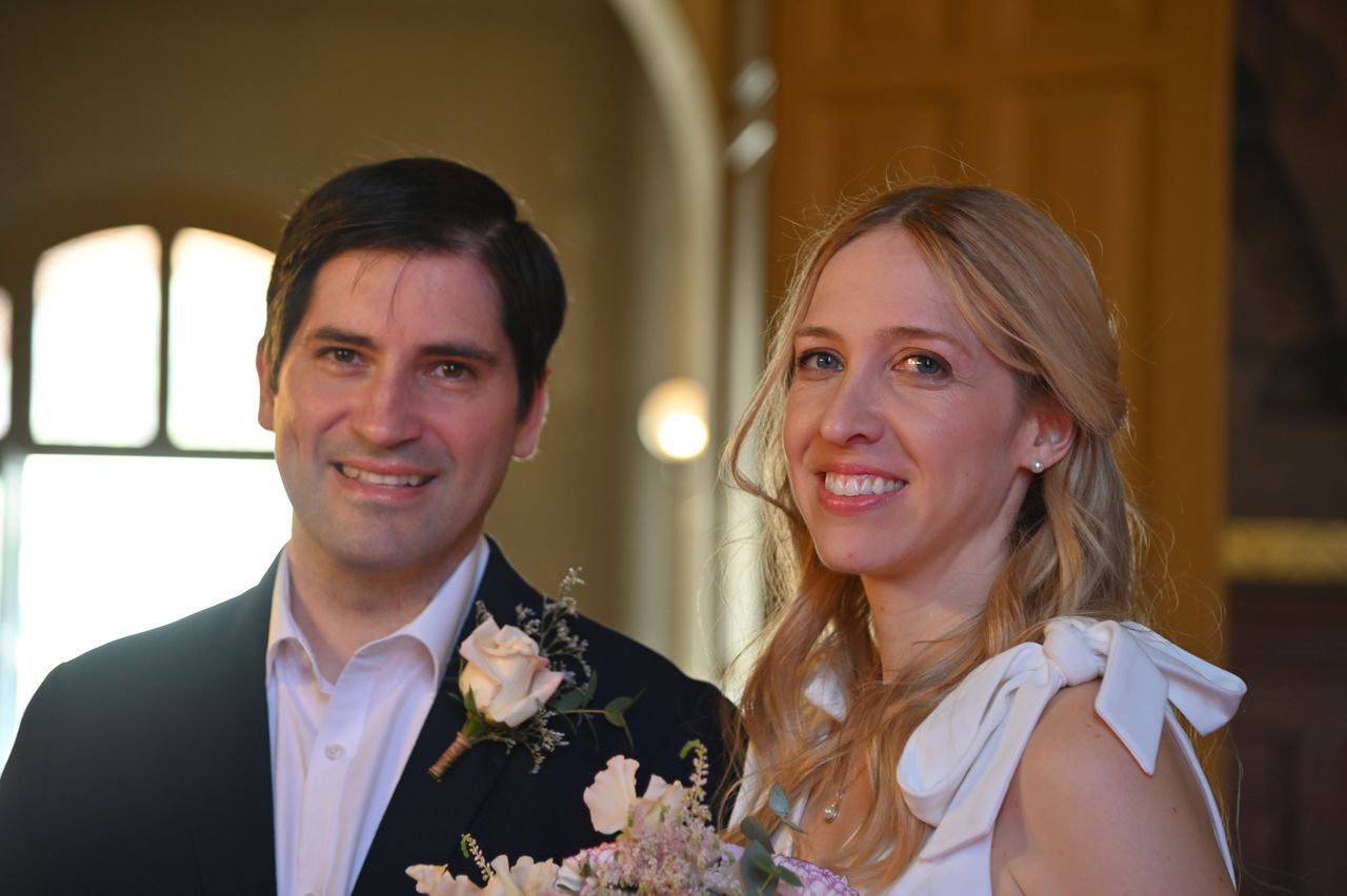 2025-05-10-(15h51m46s)-DSC_7995-melanie-jorge-(mama-razzi).JPG
