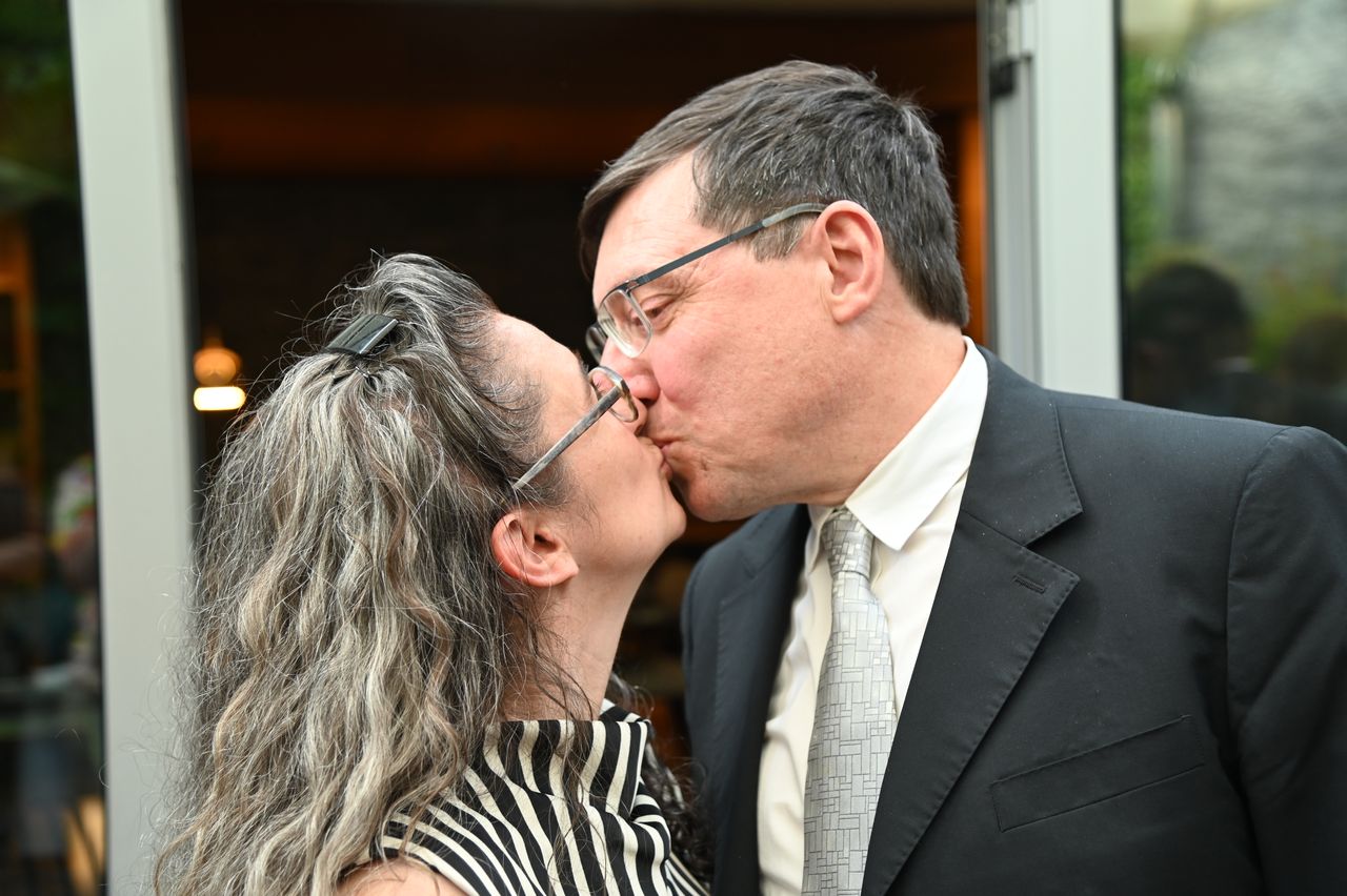 2025-05-10-(18h23m48s)-DSC_8598-melanie-jorge-(mama-razzi).JPG