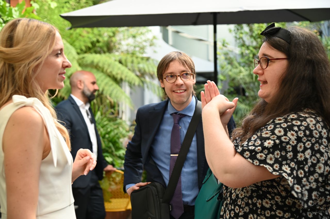 2025-05-10-(18h50m48s)-DSC_8727-melanie-jorge-(mama-razzi).JPG