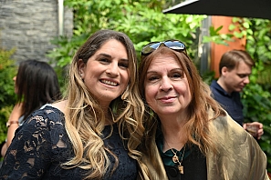 2025-05-10-(17h57m44s)-DSC_8534-melanie-jorge-(mama-razzi).JPG 2025-05-10-(17h57m44s)-DSC_8534-melanie-jorge-(mama-razzi).JPG