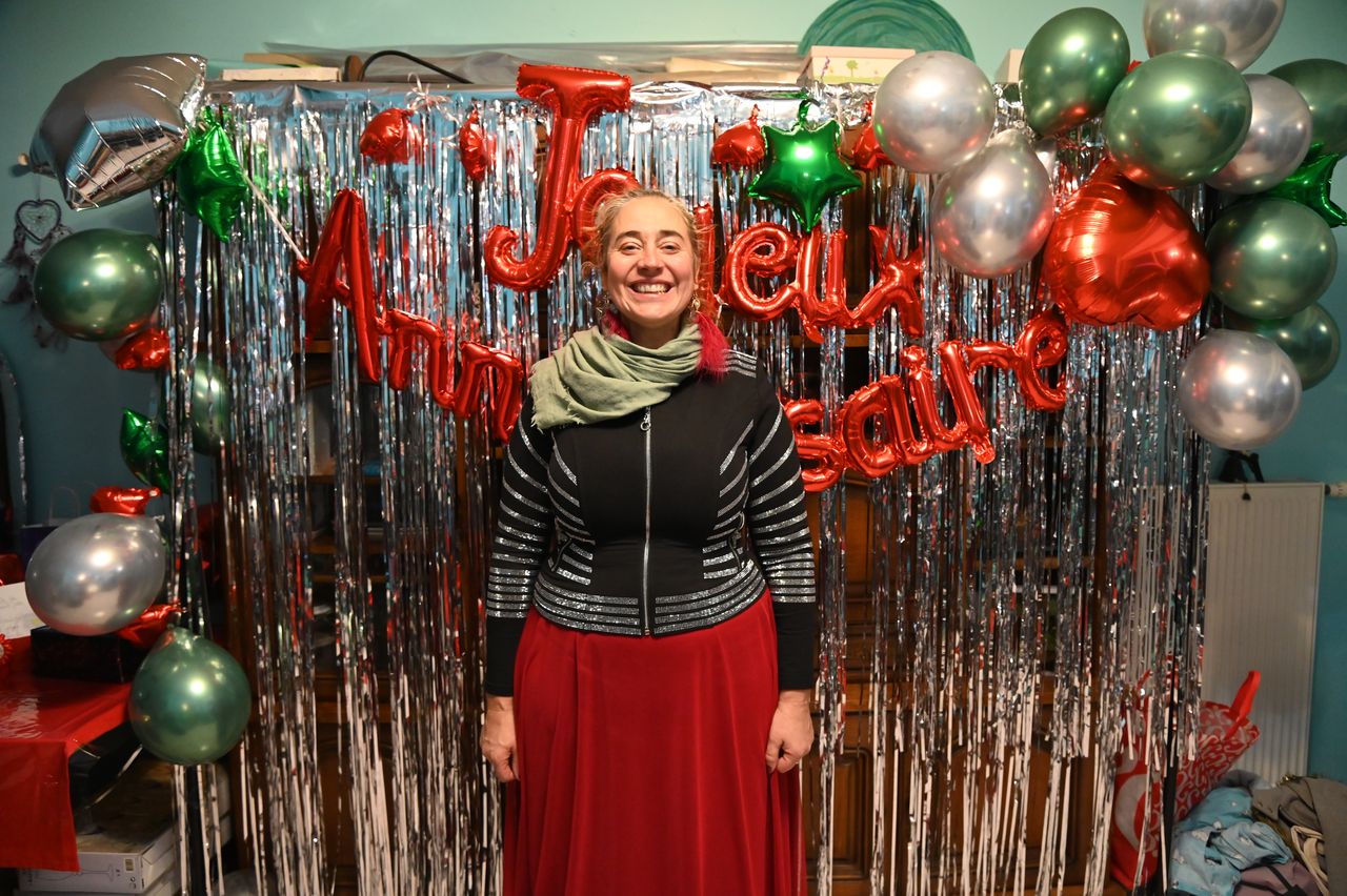 2026-04-18-DSC_5142-(mama-razzi).JPG