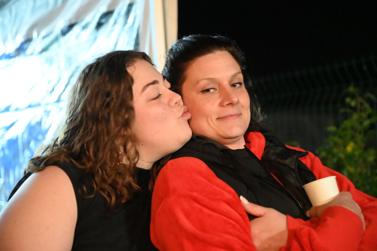 2026-04-18-DSC_5321-(mama-razzi).JPG